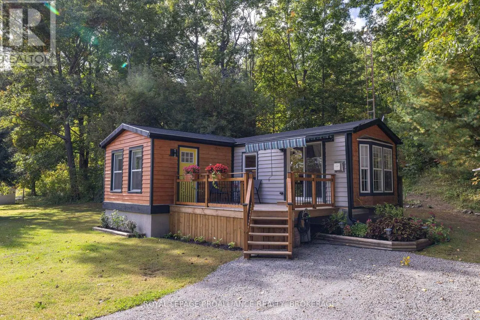 106 OLD RIVER ROAD