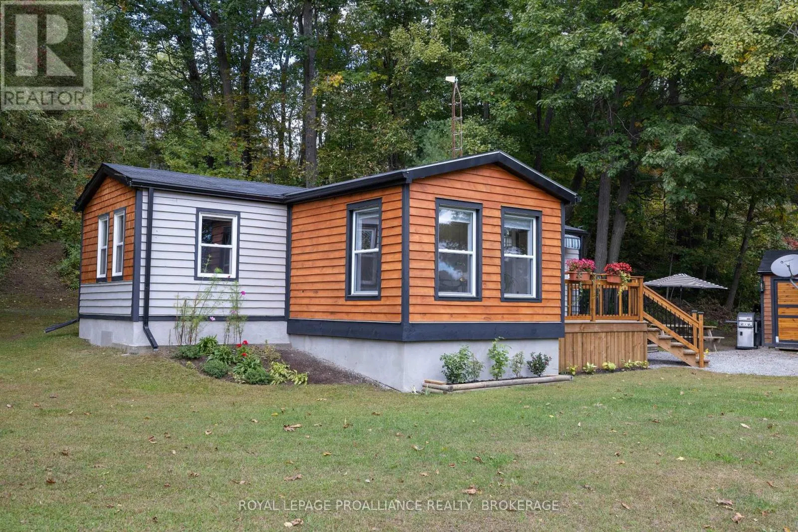 106 OLD RIVER ROAD
