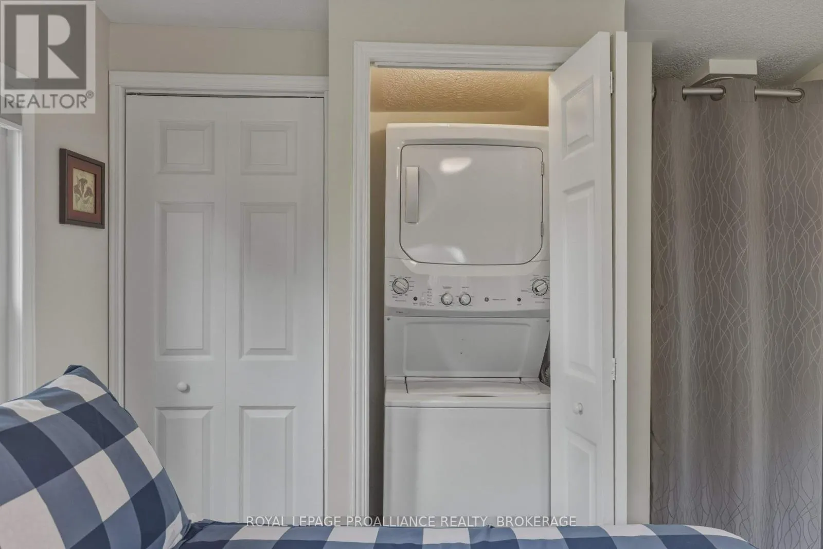 106 OLD RIVER ROAD
