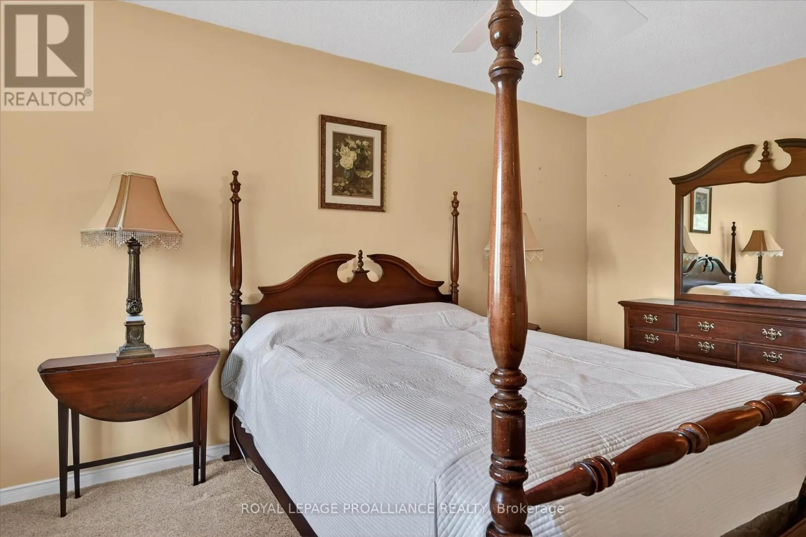 312A - 1099 CLONSILLA AVENUE