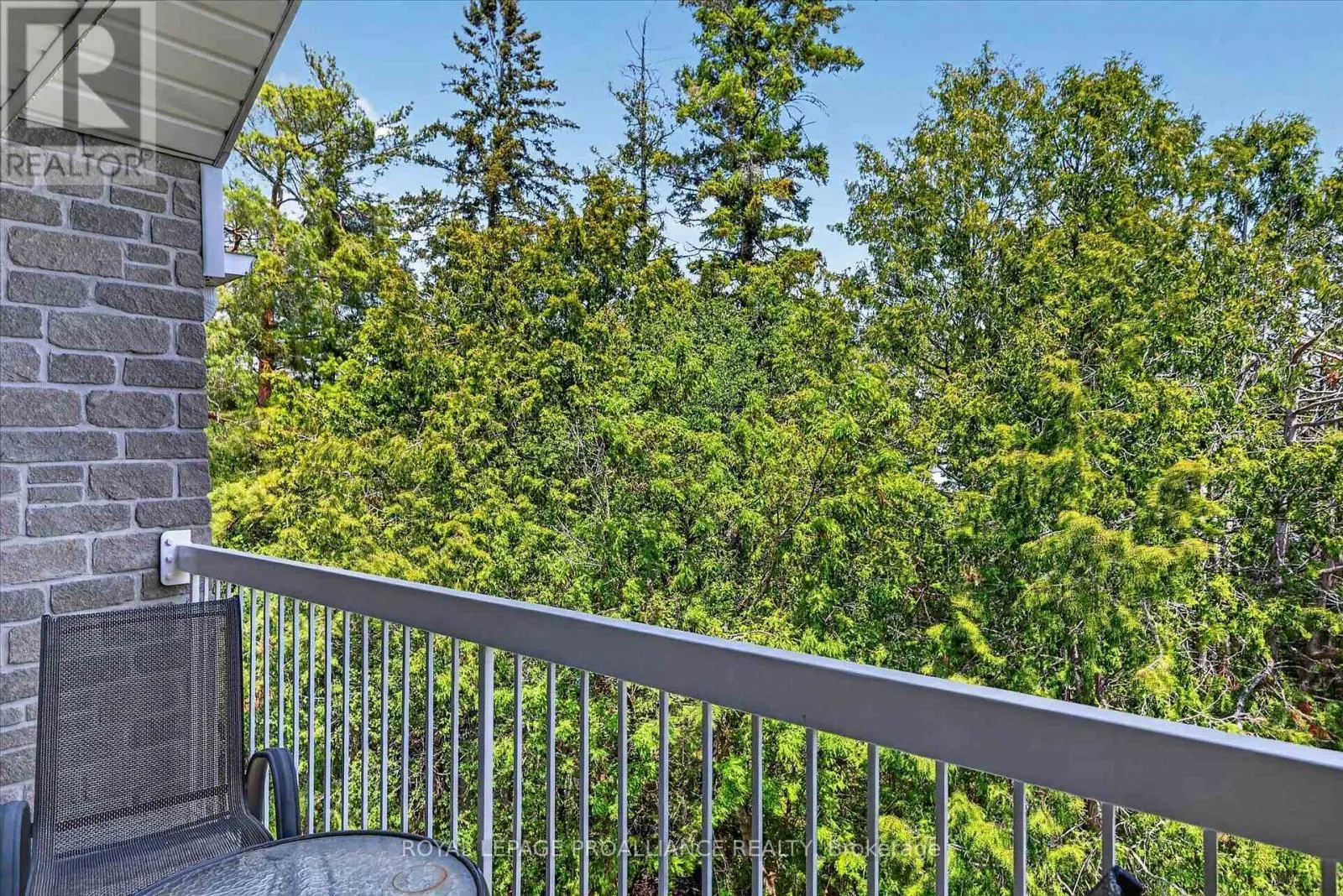 312A - 1099 CLONSILLA AVENUE
