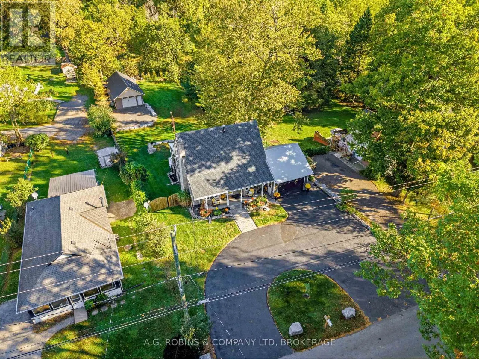 10448 LAKESHORE ROAD