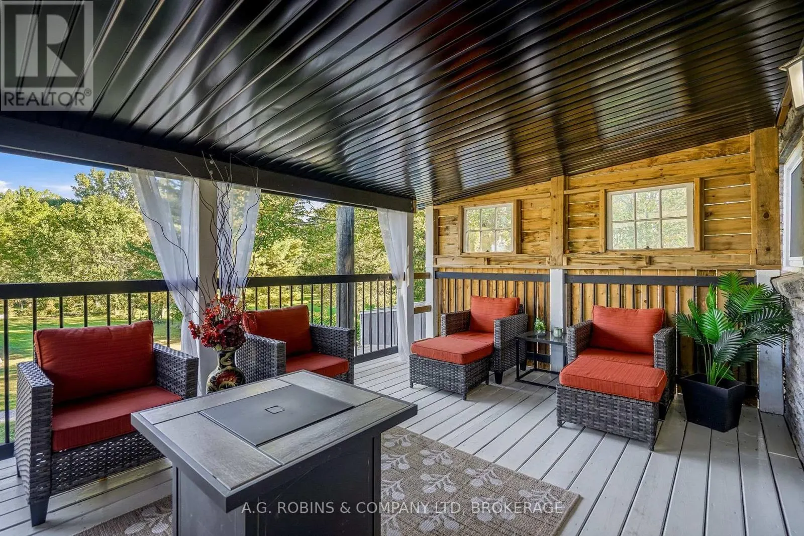 10448 LAKESHORE ROAD