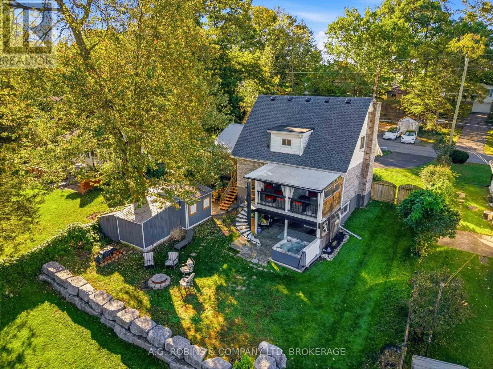 10448 LAKESHORE ROAD
