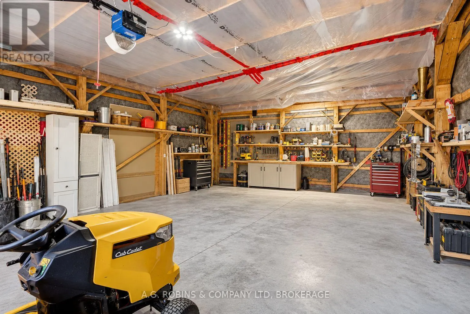 10448 LAKESHORE ROAD