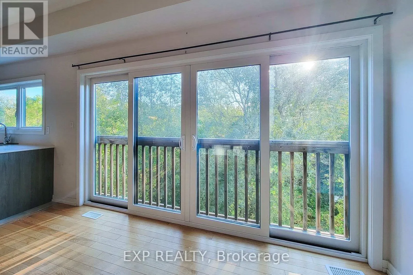 18 TRAILSIDE DRIVE