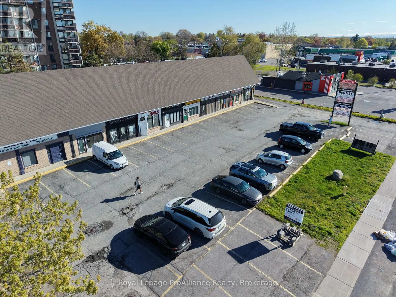 C - 444 DUNDAS STREET E #C