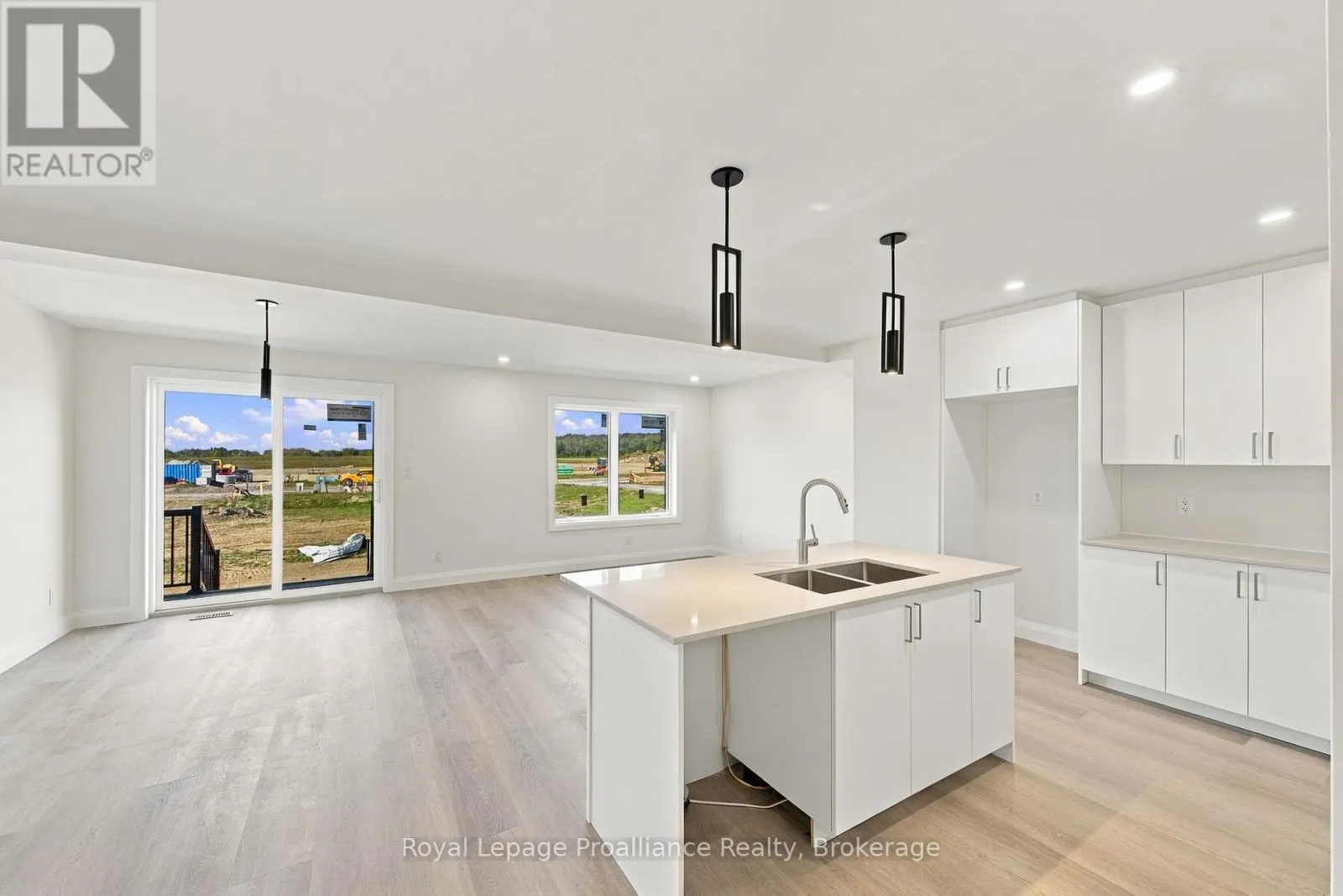 6 AMBROSIA WAY