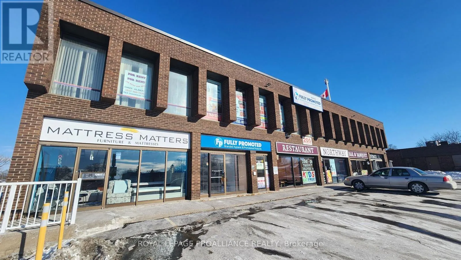 R3 - 205 NORTH FRONT STREET #R3