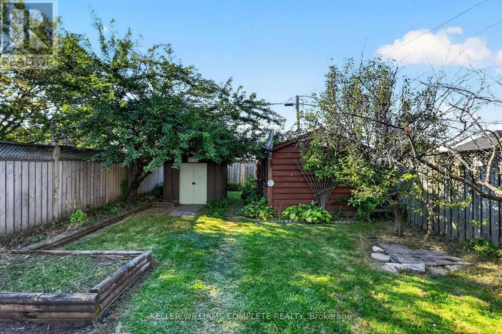215 PALING AVENUE