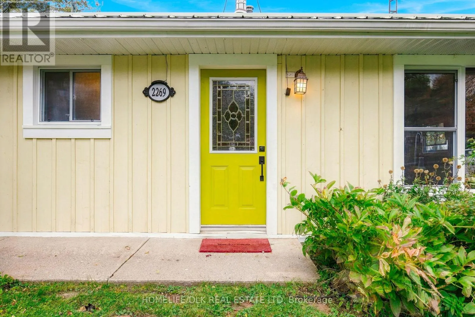 2269 KELLY'S AVENUE