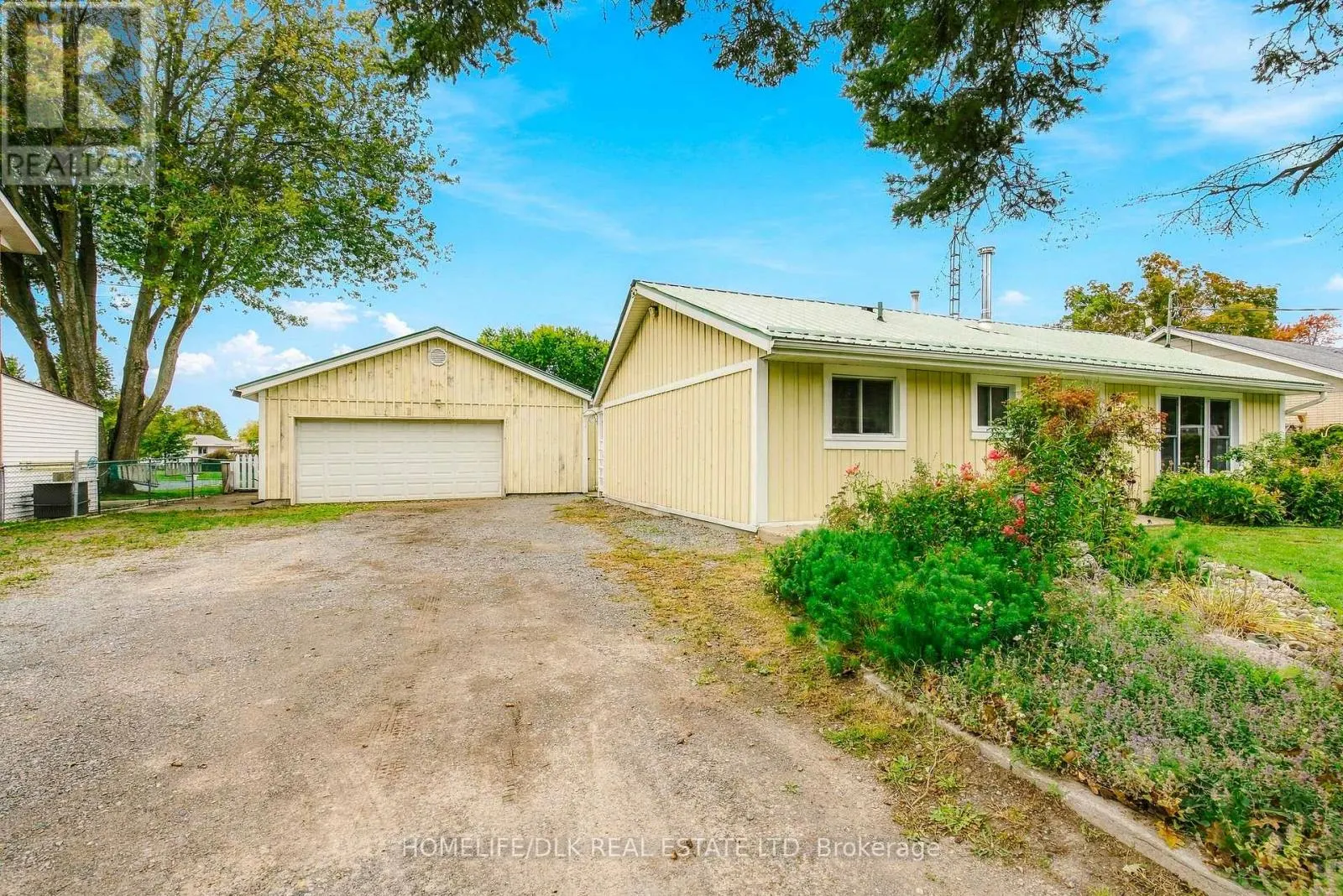 2269 KELLY'S AVENUE