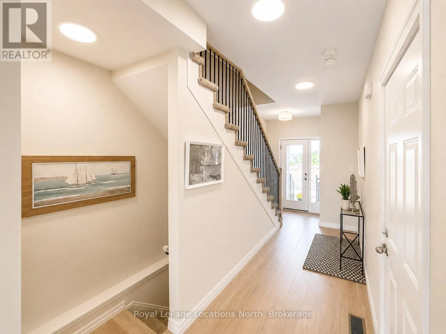 12 DRIFTWOOD LANE