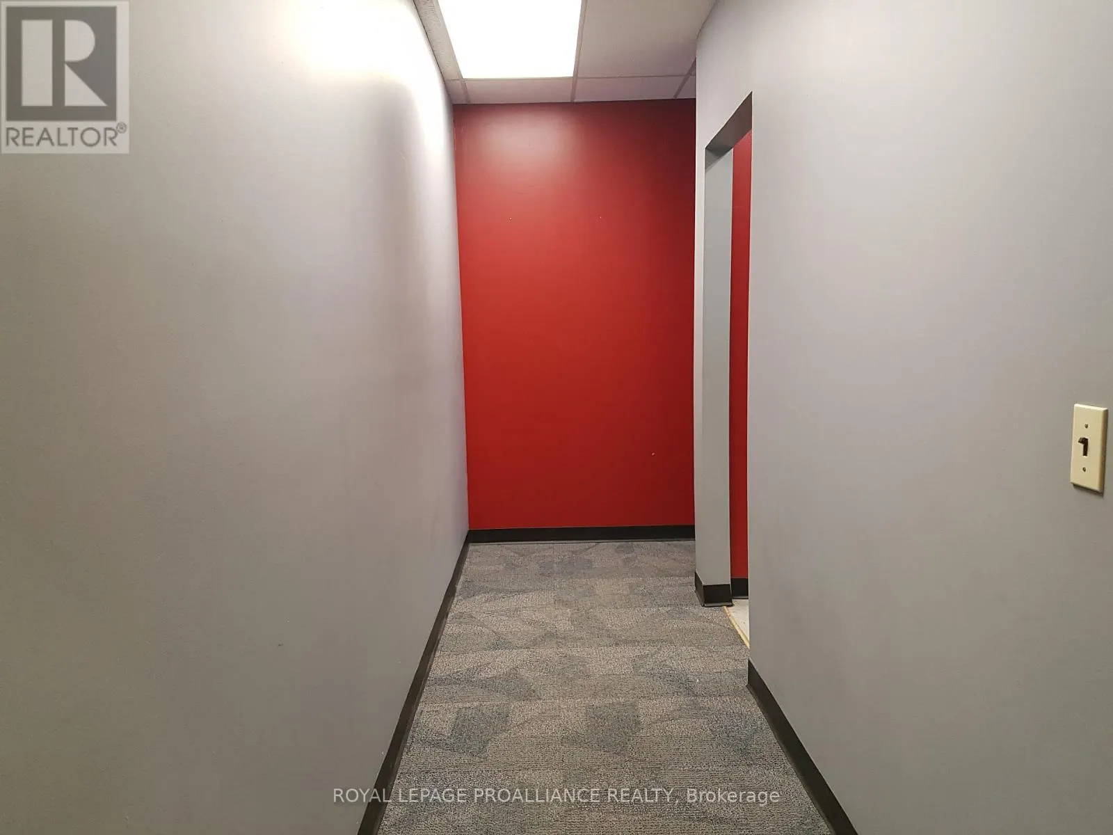 UPPER U3 - 205 NORTH FRONT STREET #Upper U3