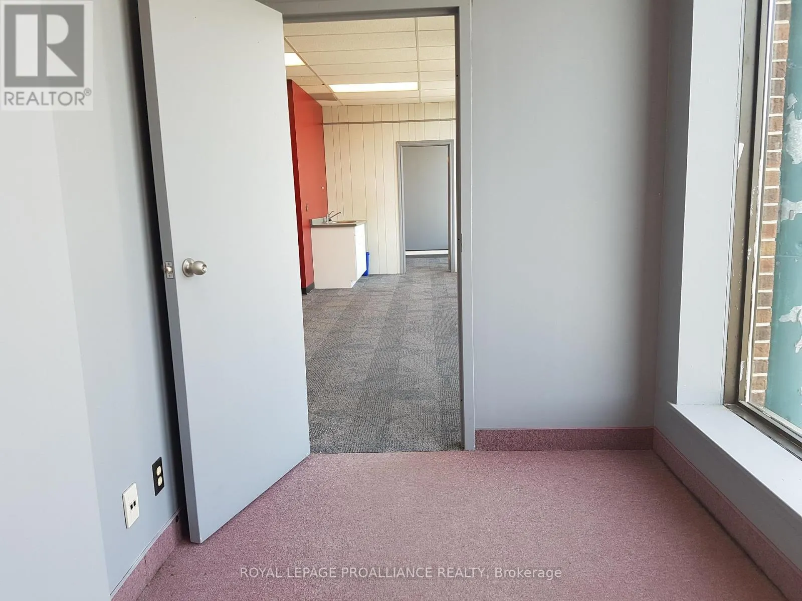 UPPER U3 - 205 NORTH FRONT STREET #Upper U3