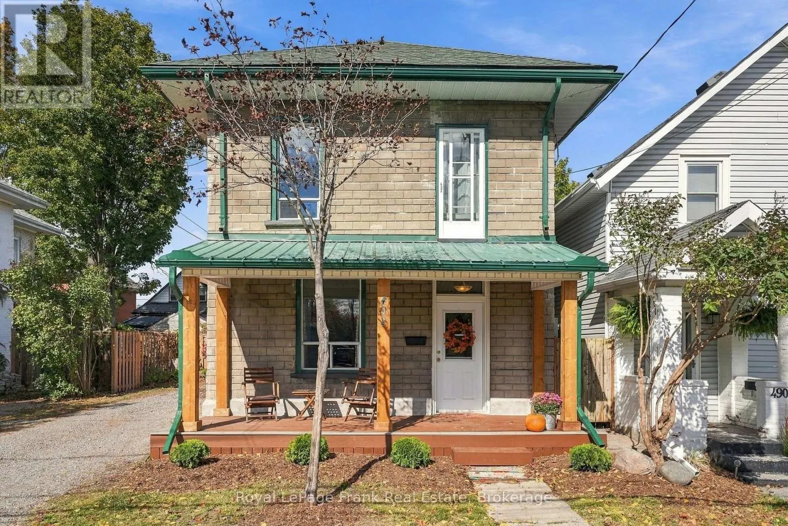 492 HOPKINS AVENUE
