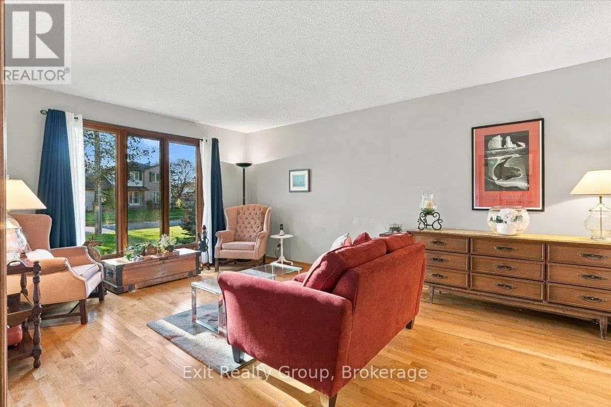 27 DUNGANNON DRIVE