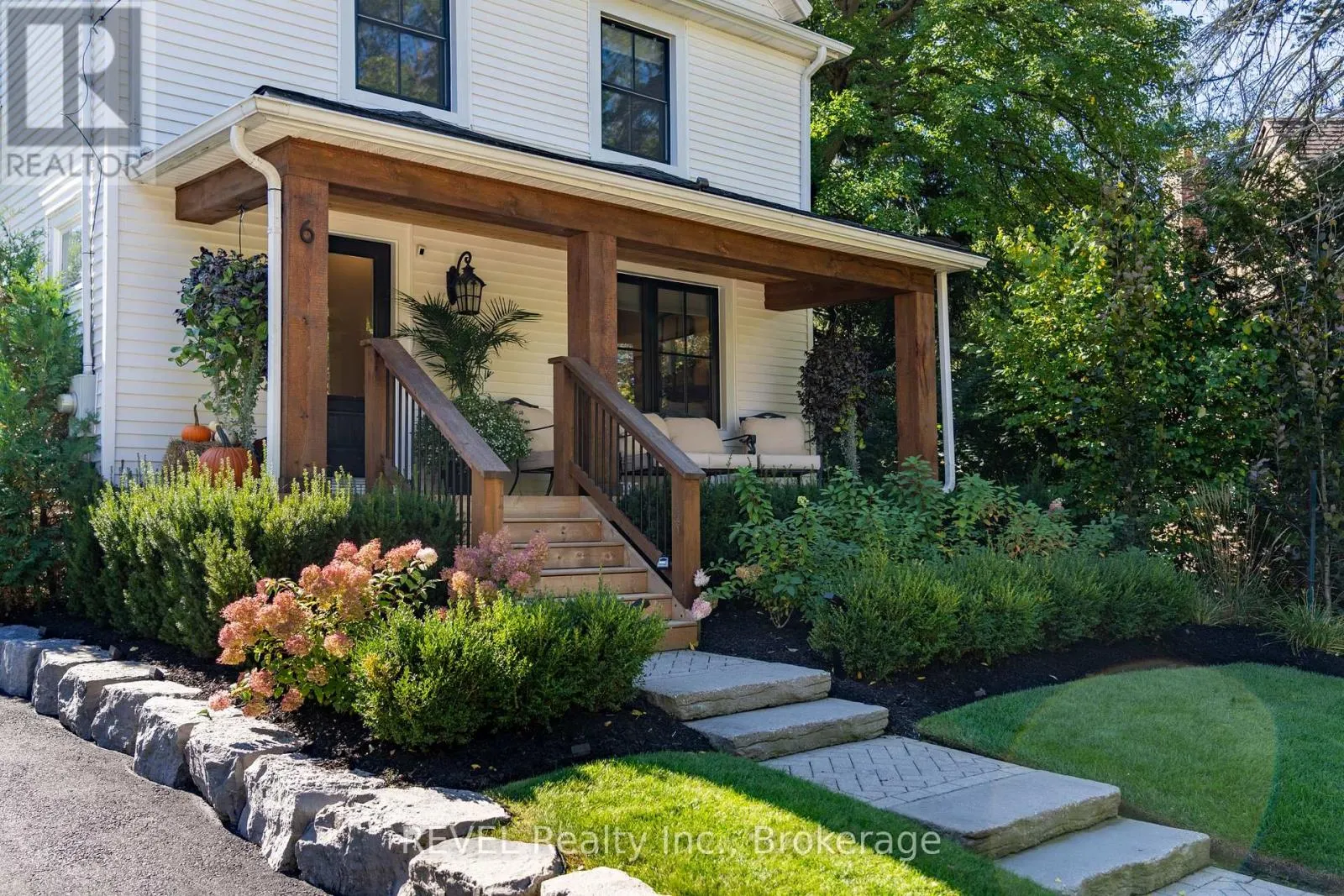 6 ELM AVENUE