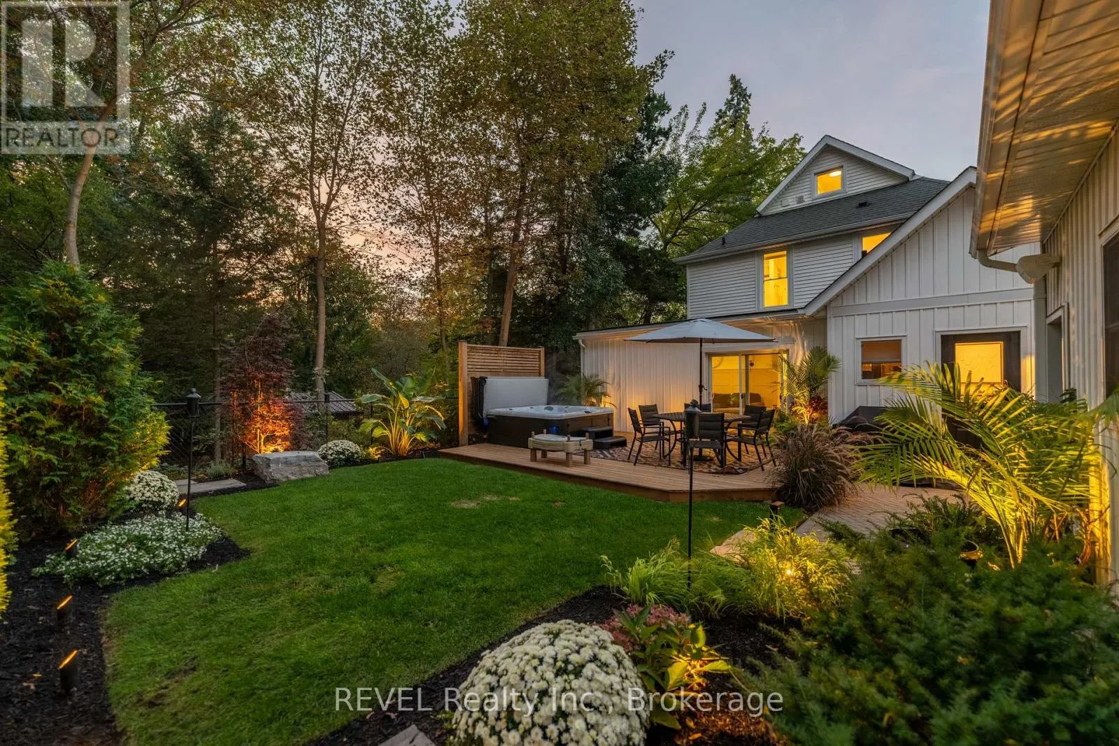 6 ELM AVENUE