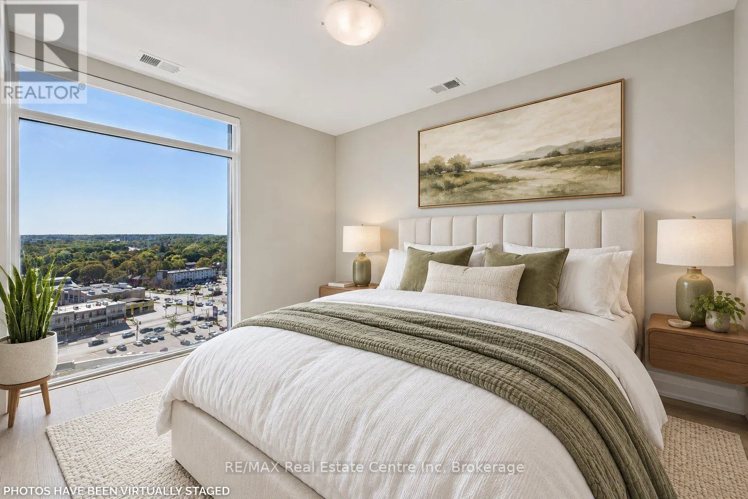 1104 - 71 WYNDHAM STREET S #1104