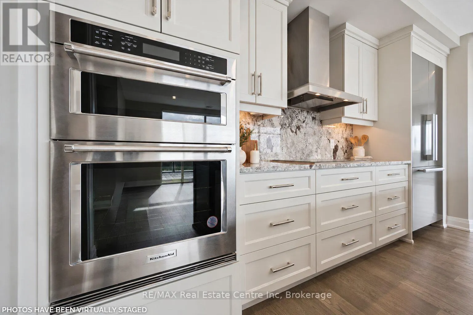 1104 - 71 WYNDHAM STREET S #1104