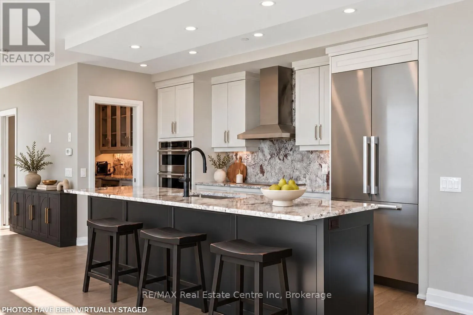 1104 - 71 WYNDHAM STREET S #1104