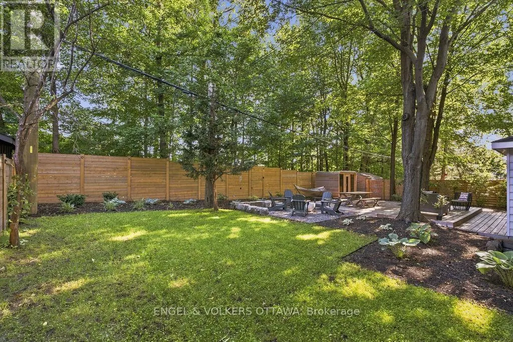 694 ISLAND PARK DRIVE