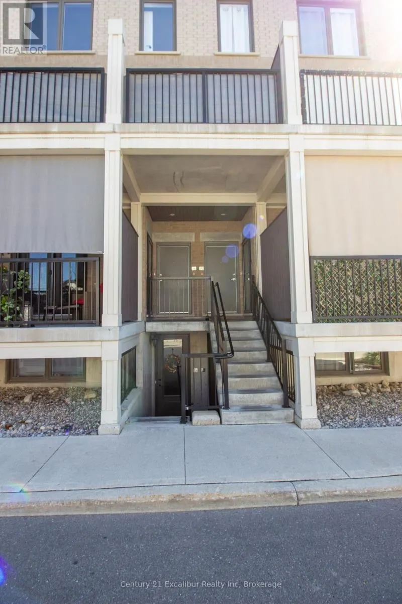 2C - 360 QUEEN STREET E #2C