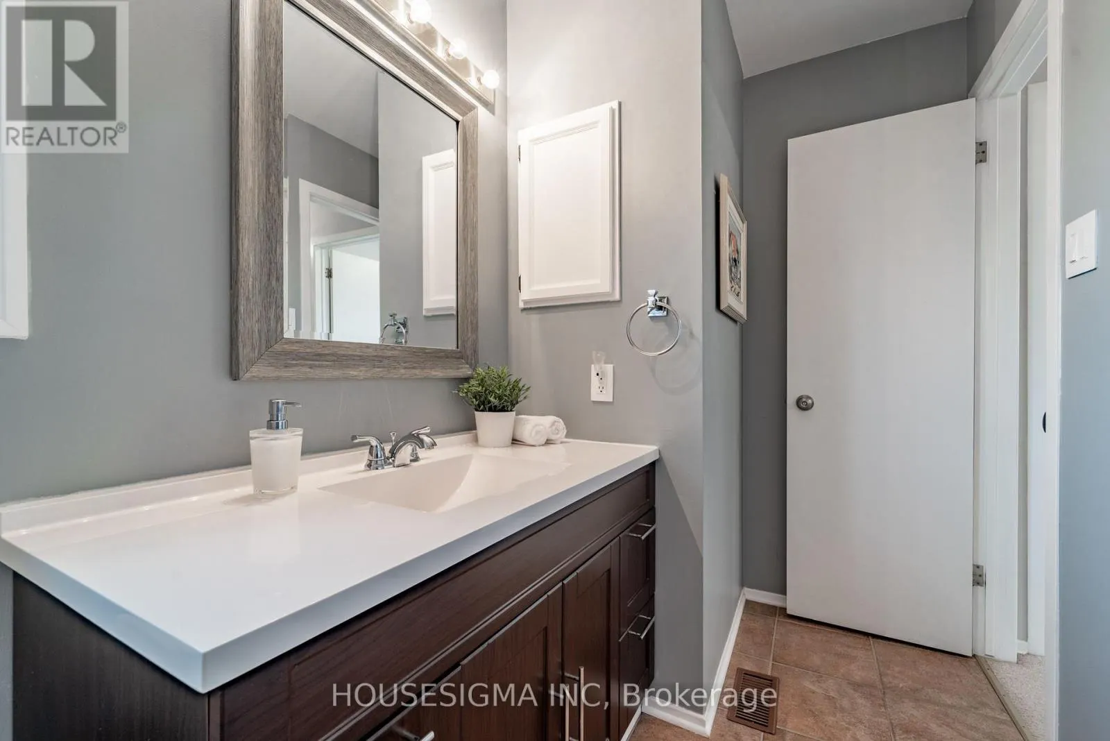 247 MCEACHERN CRESCENT