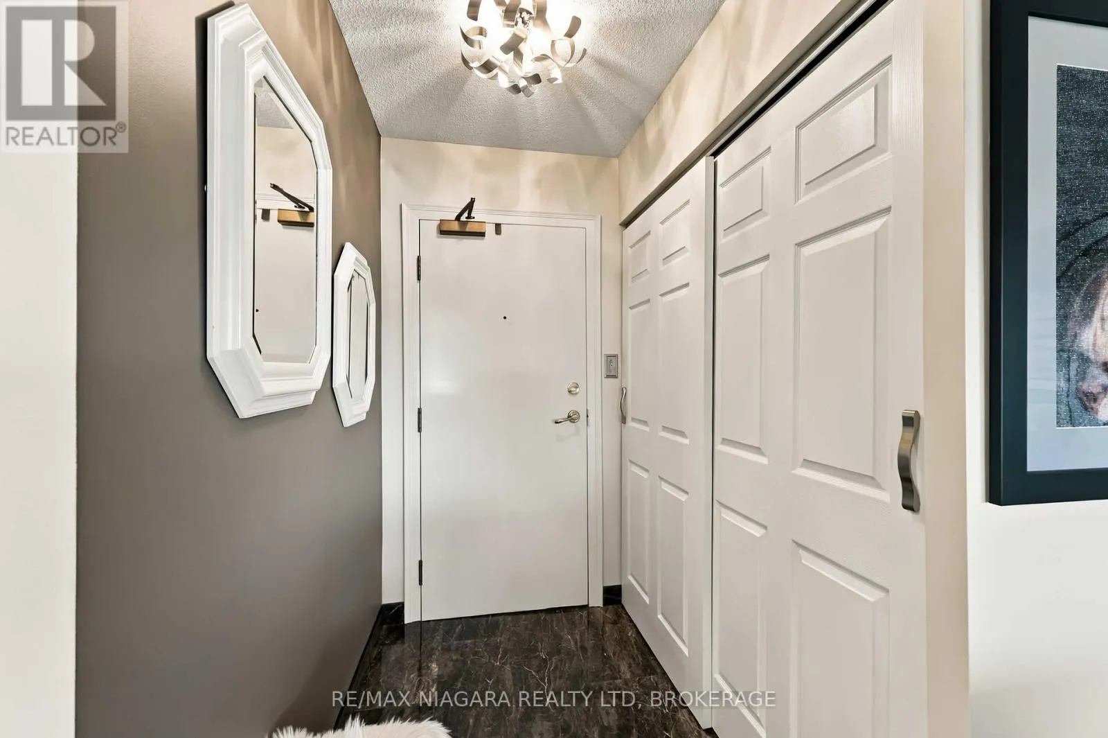 704 - 5100 DORCHESTER ROAD #704