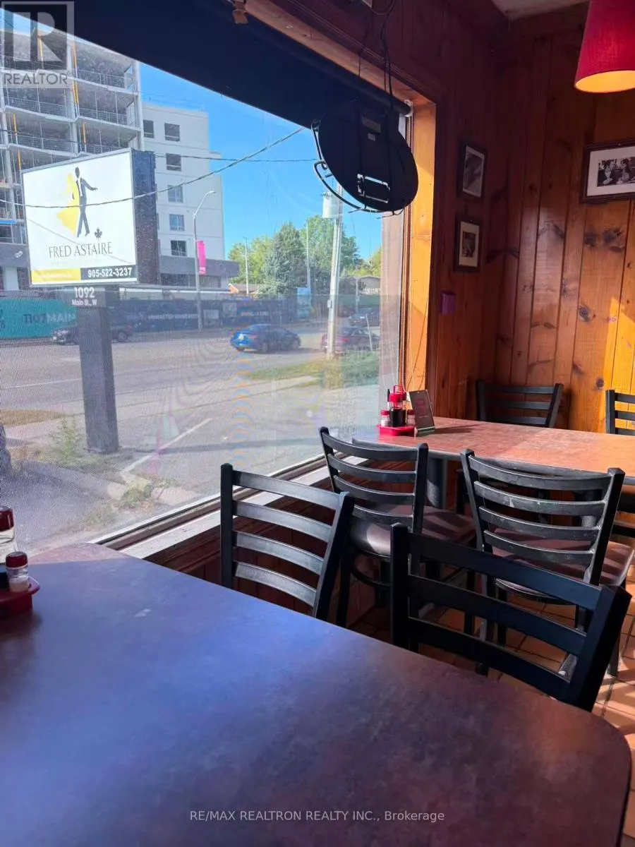 1088 MAIN STREET W