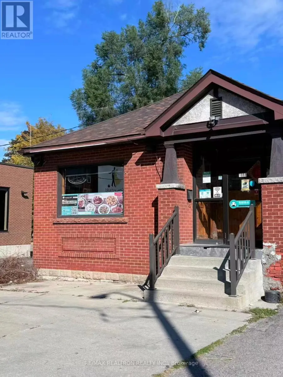 1088 MAIN STREET W
