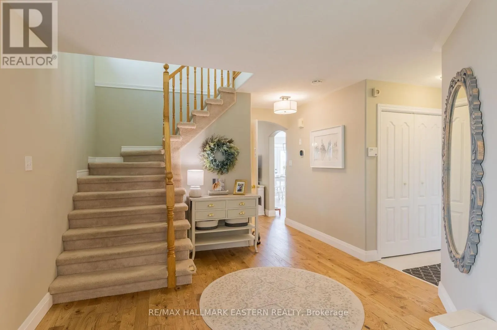 688 TRAILVIEW DRIVE