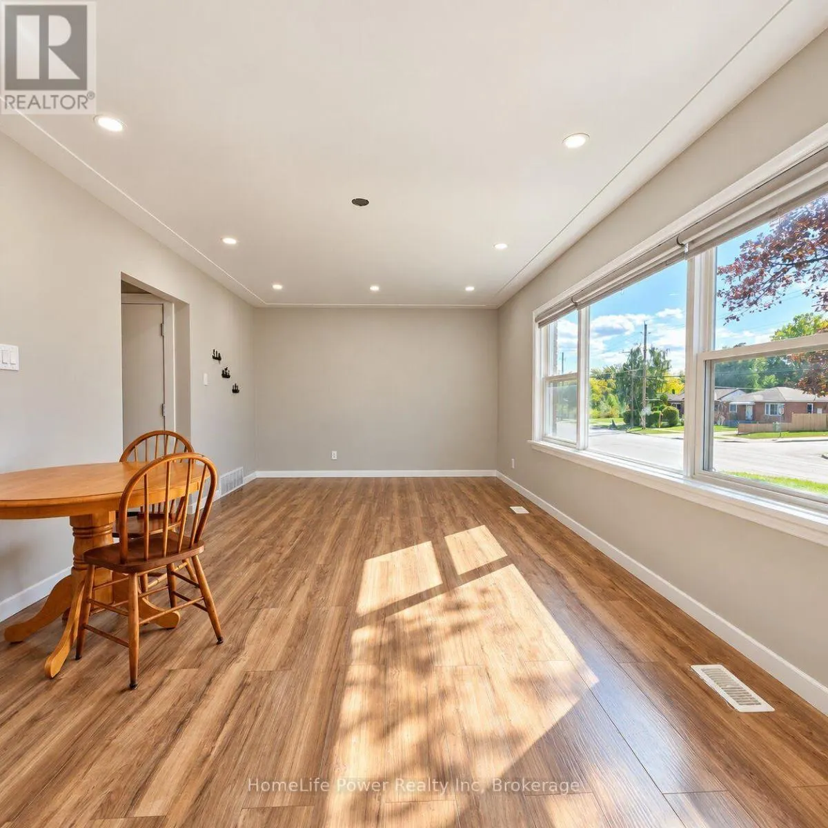 2 - 112 HEIMAN STREET #2