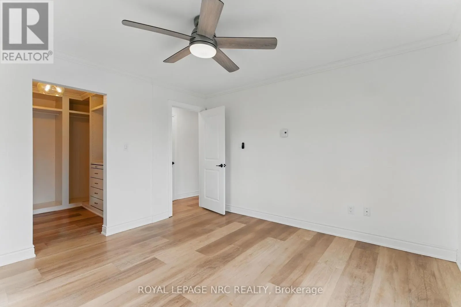 113 - 4209 HIXON STREET #113