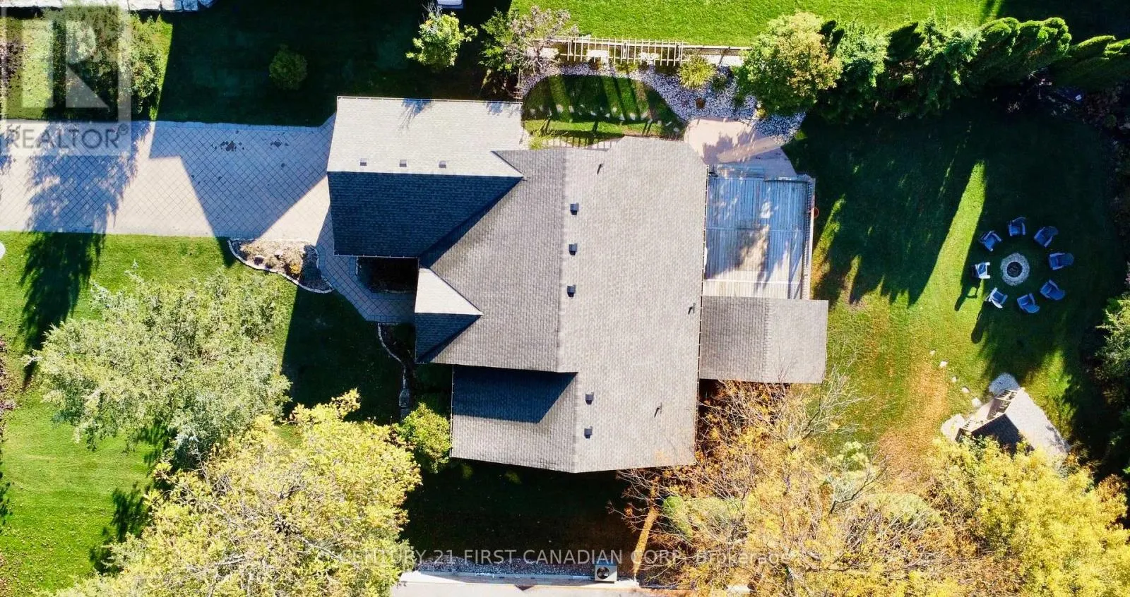 10159 MEADOWLILY CRESCENT