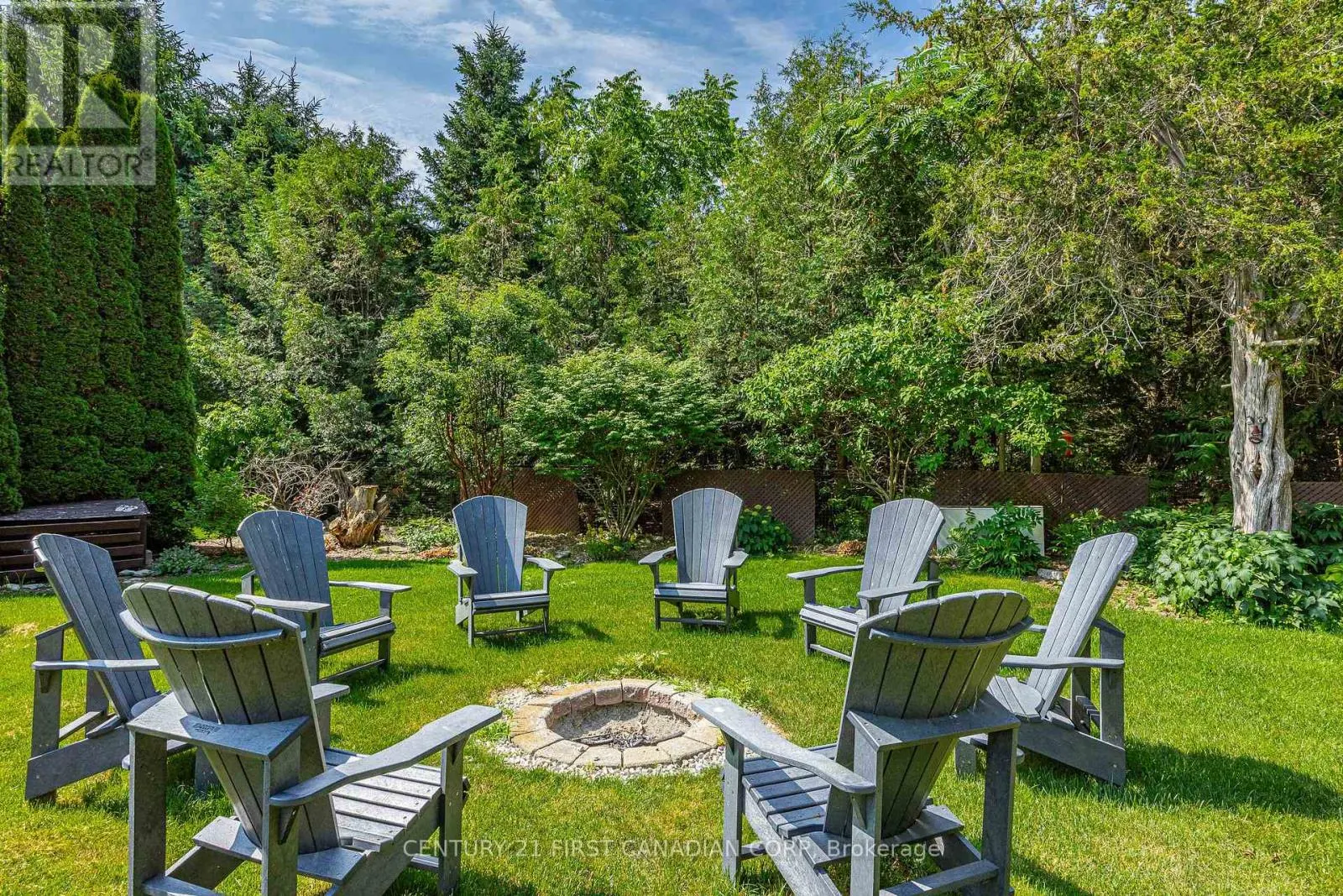 10159 MEADOWLILY CRESCENT