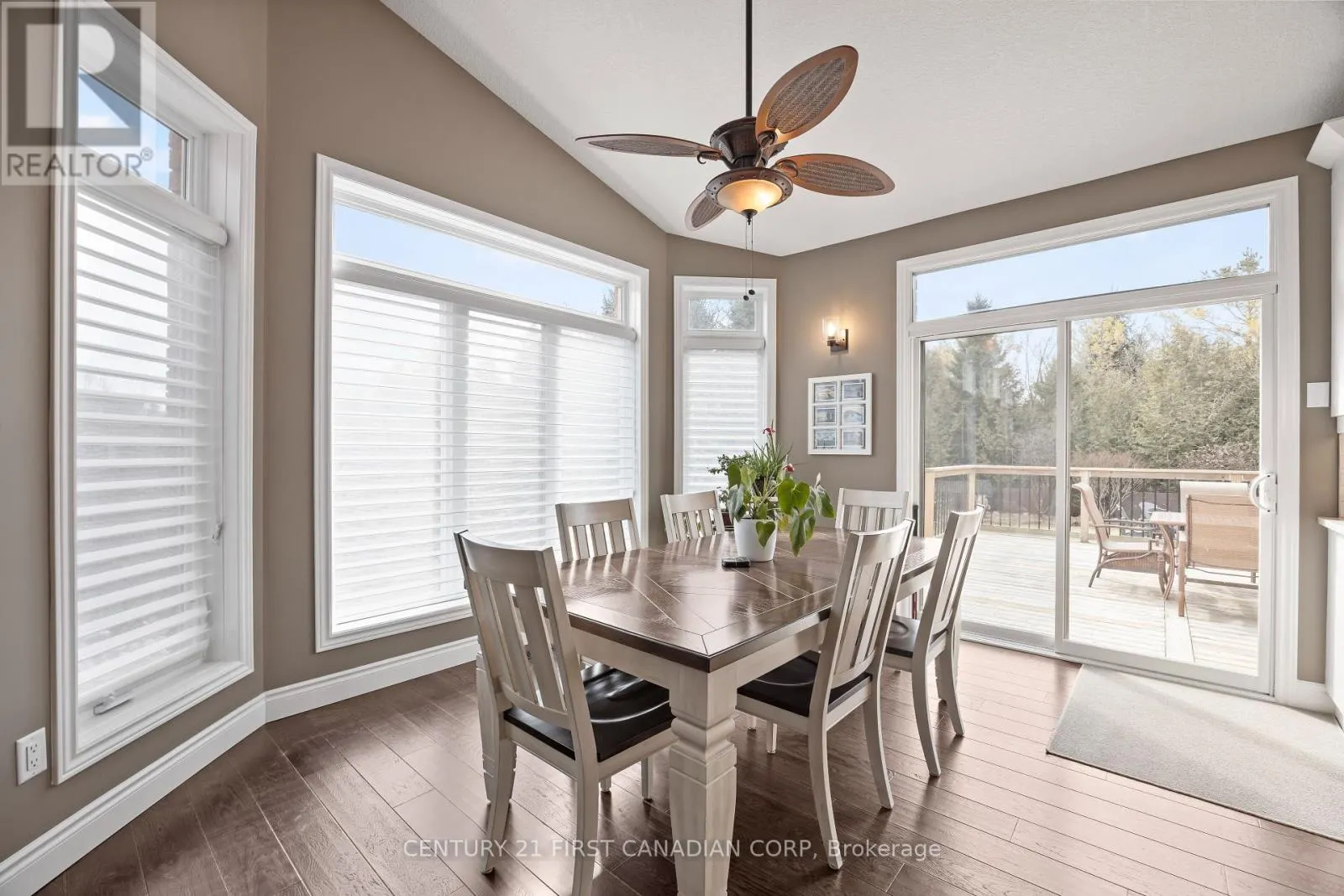 10159 MEADOWLILY CRESCENT