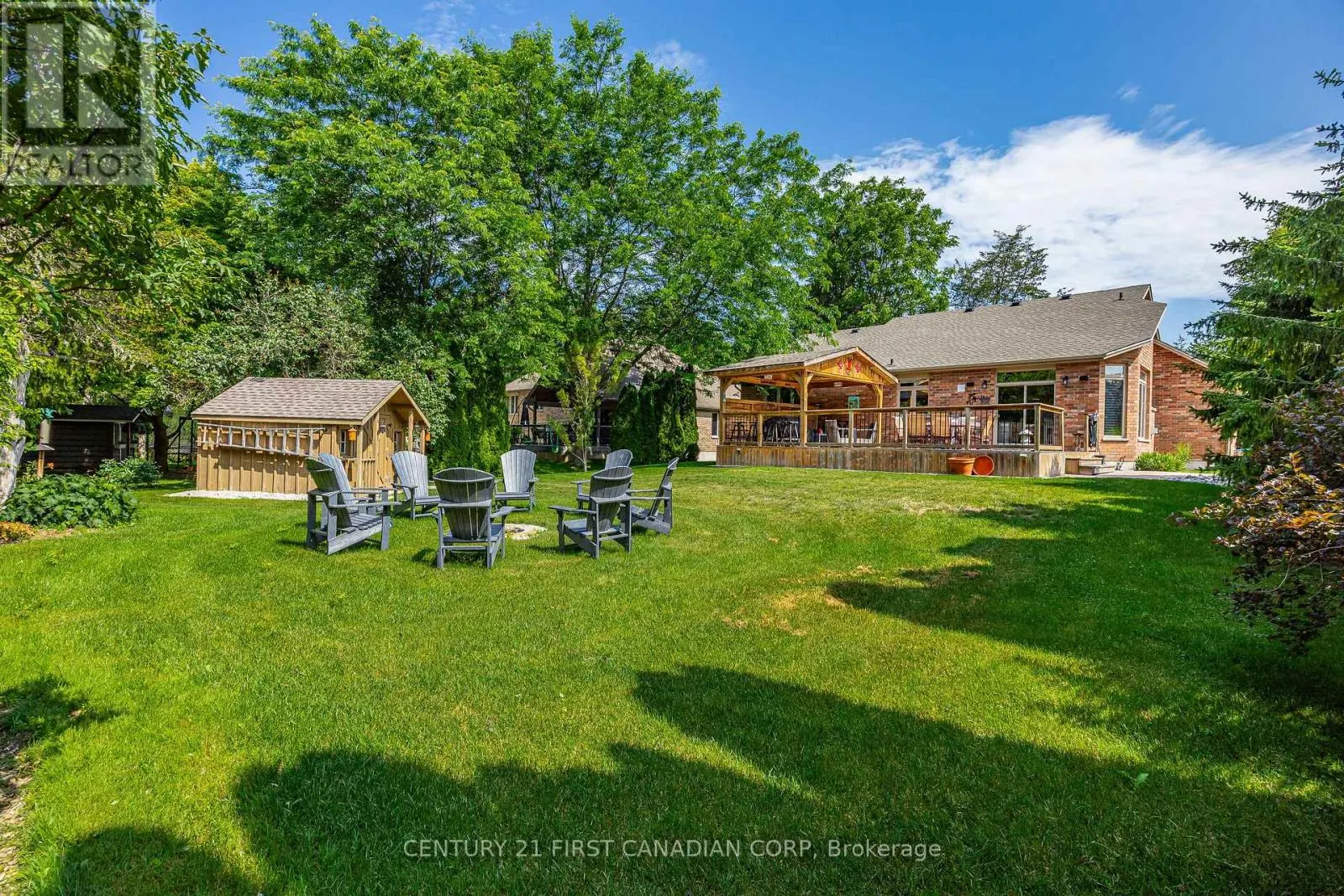 10159 MEADOWLILY CRESCENT
