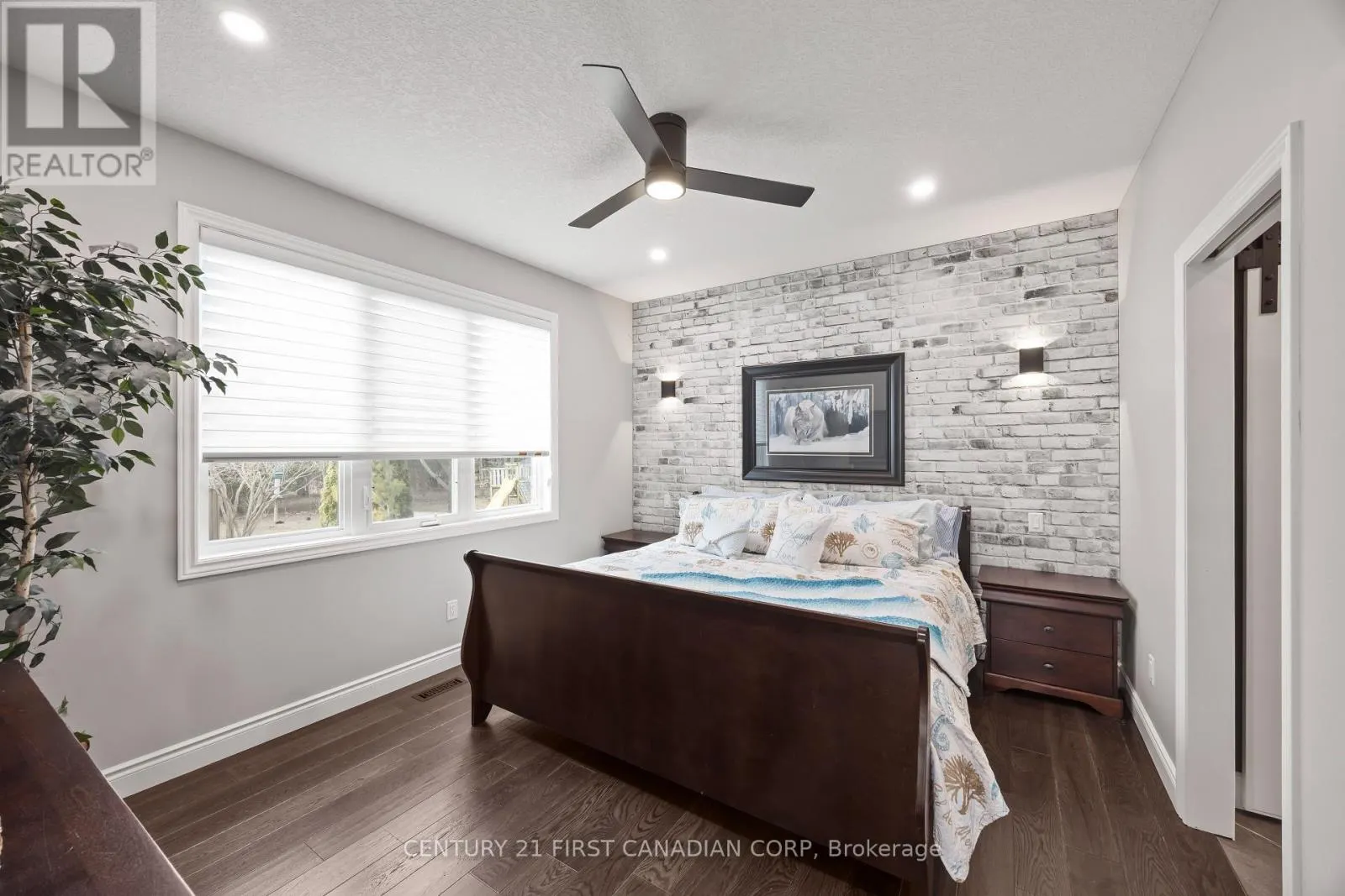 10159 MEADOWLILY CRESCENT
