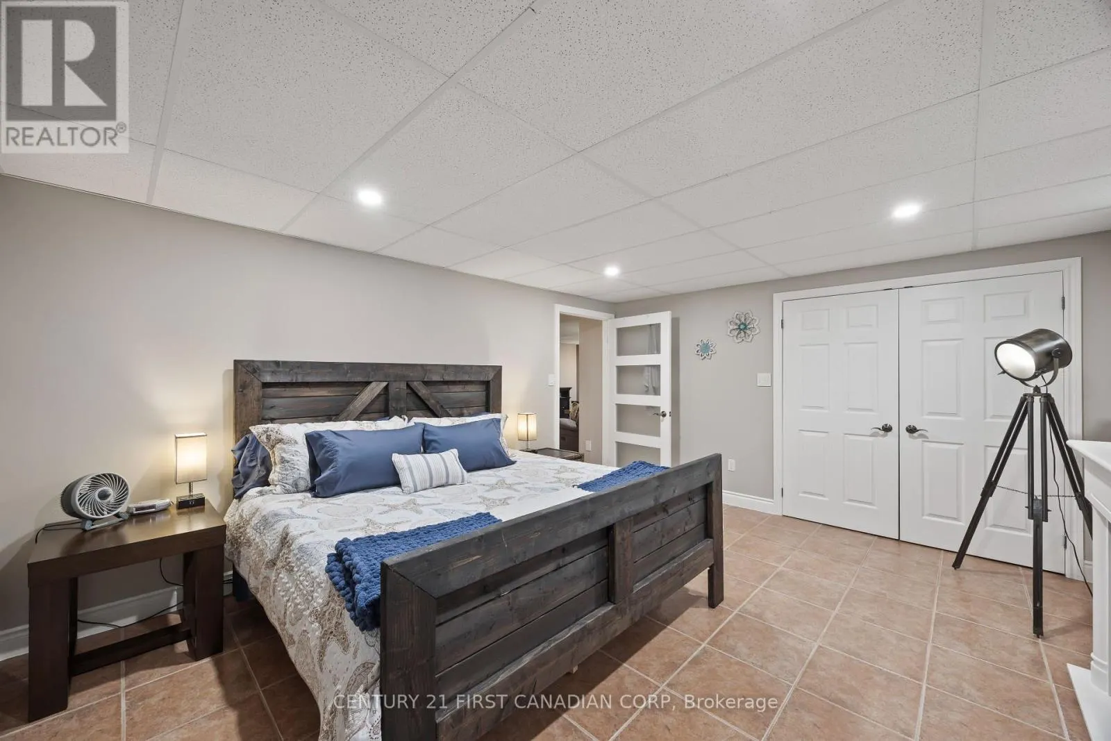 10159 MEADOWLILY CRESCENT