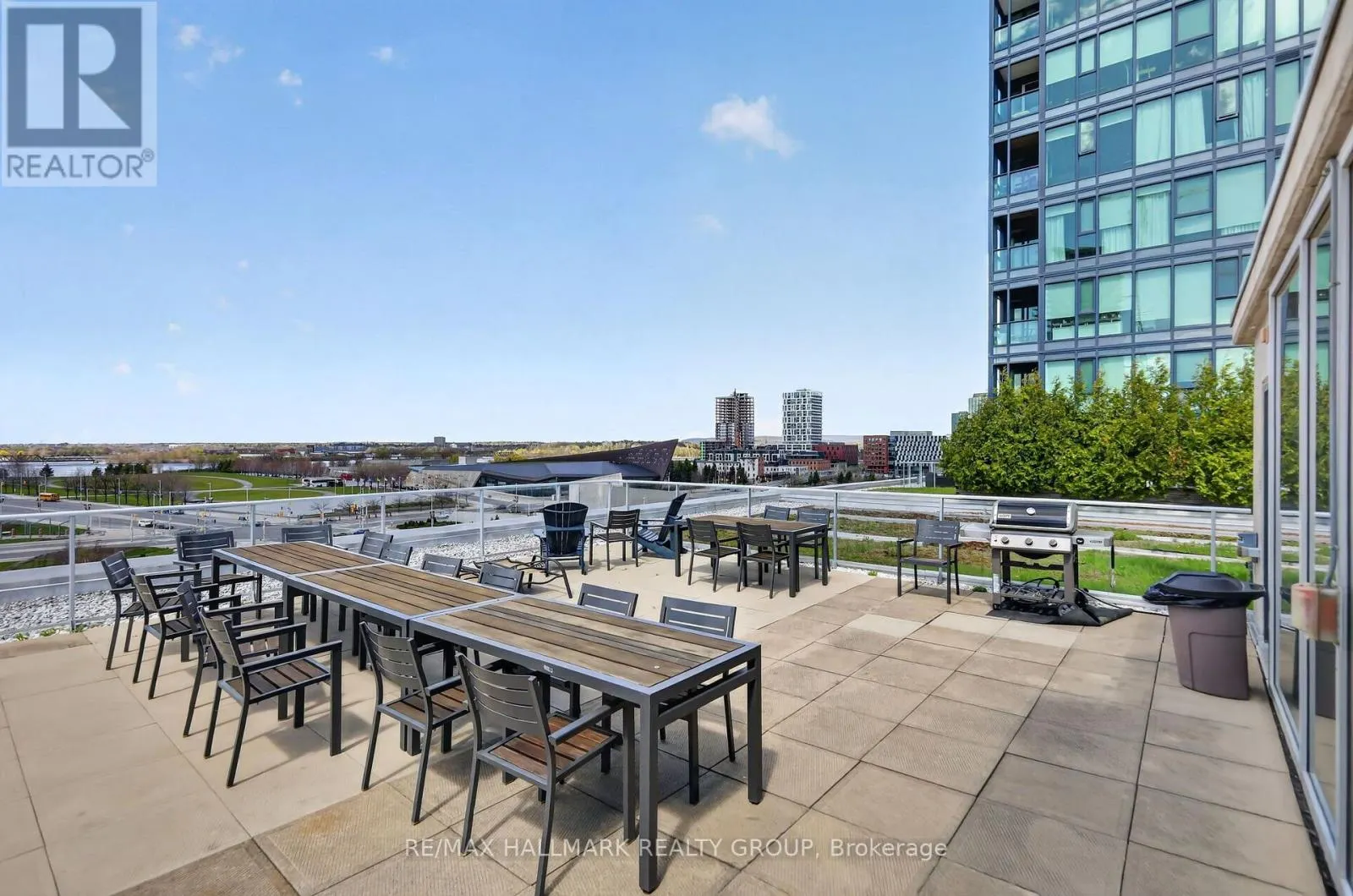 405 - 250 LETT STREET
