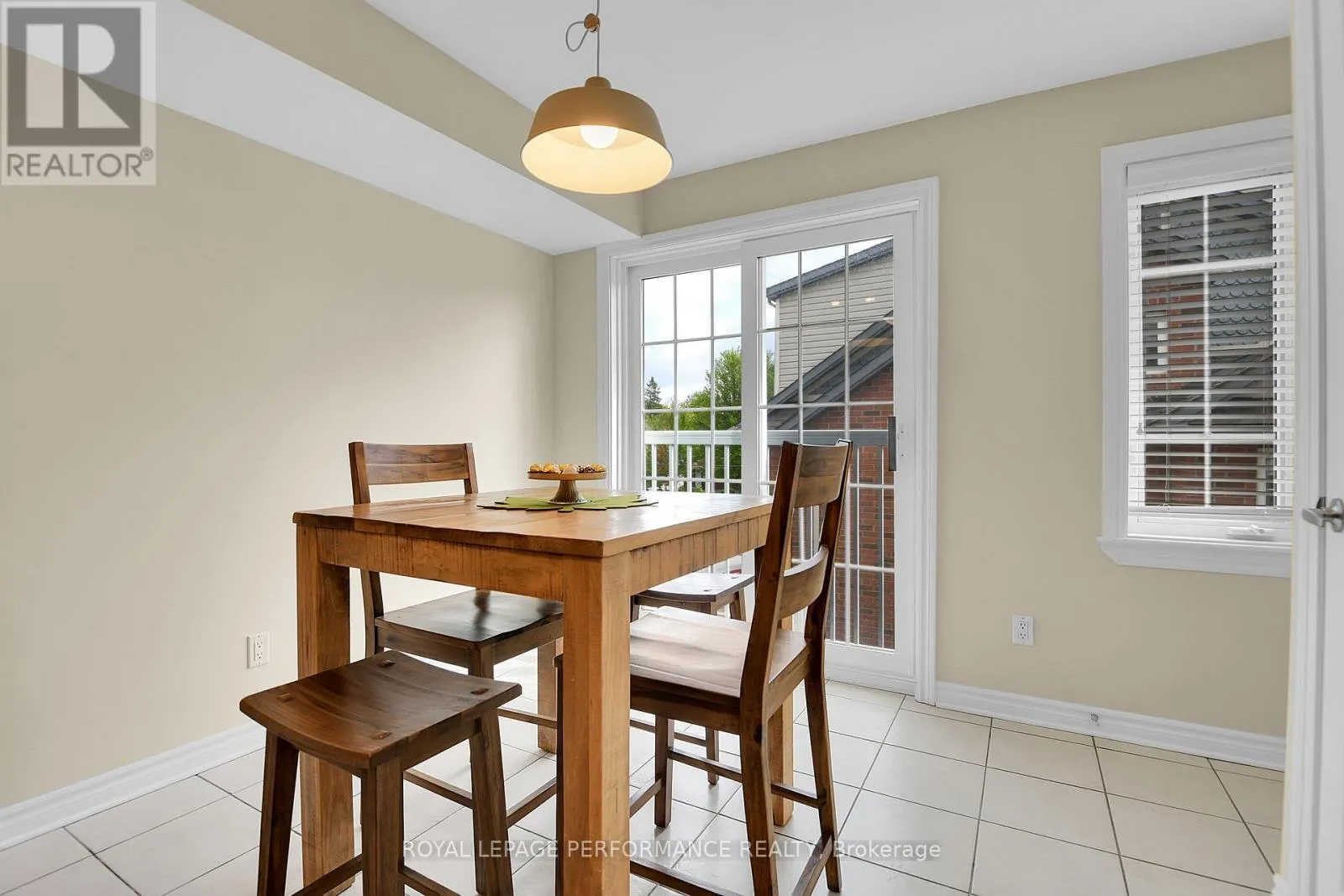 64 MAYFLOWER PRIVATE