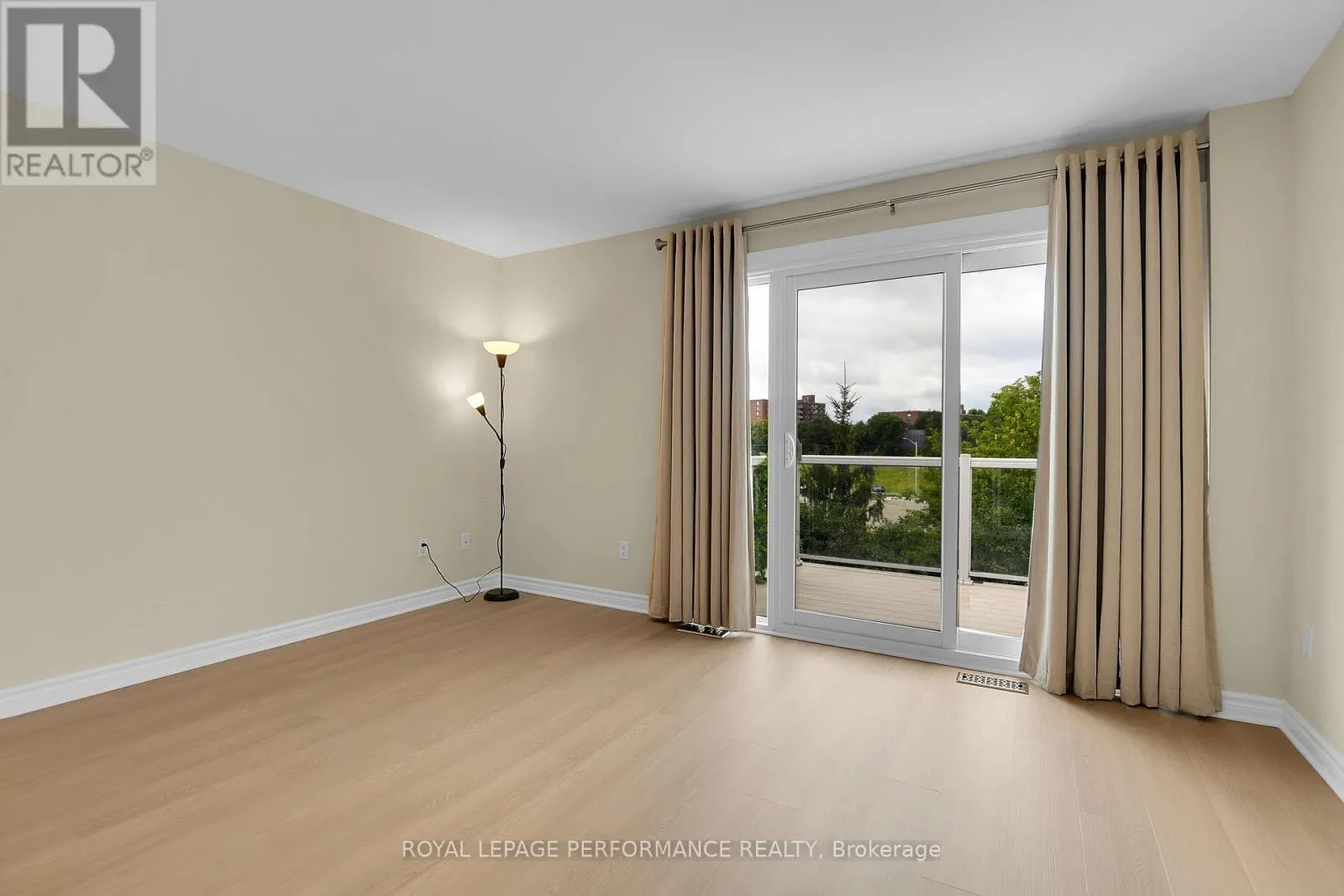 64 MAYFLOWER PRIVATE