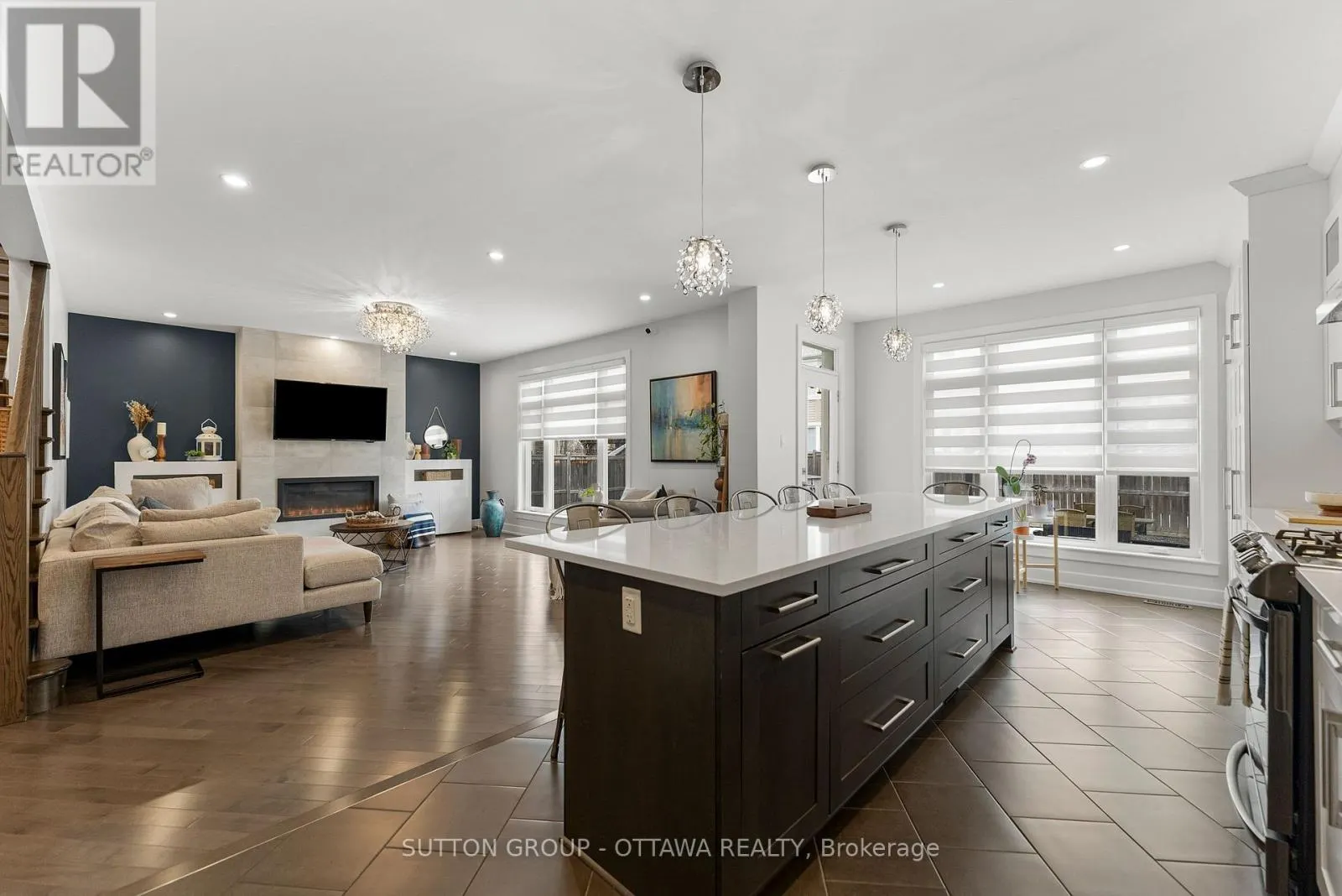 571 EGRET WAY