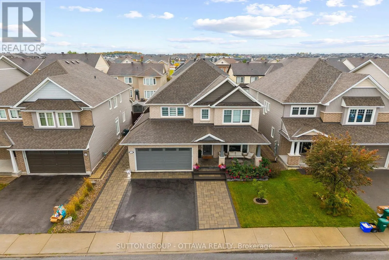 571 EGRET WAY