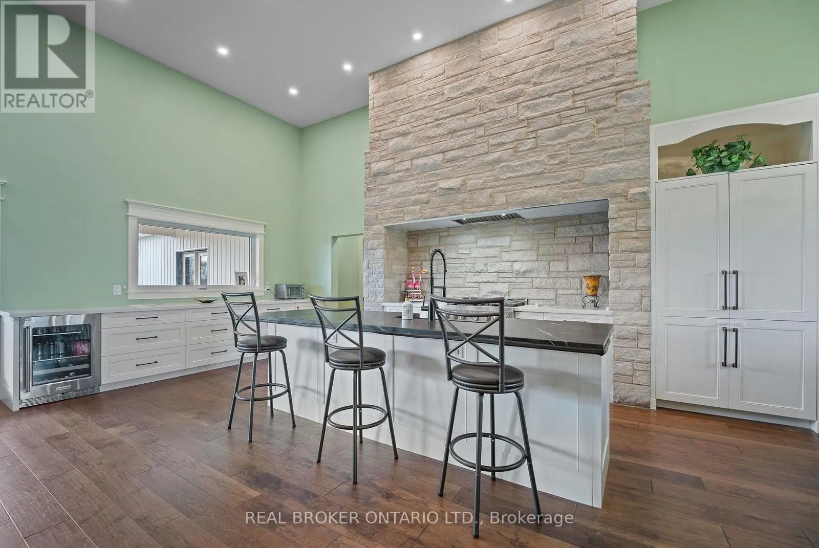3809 NETHERBY ROAD