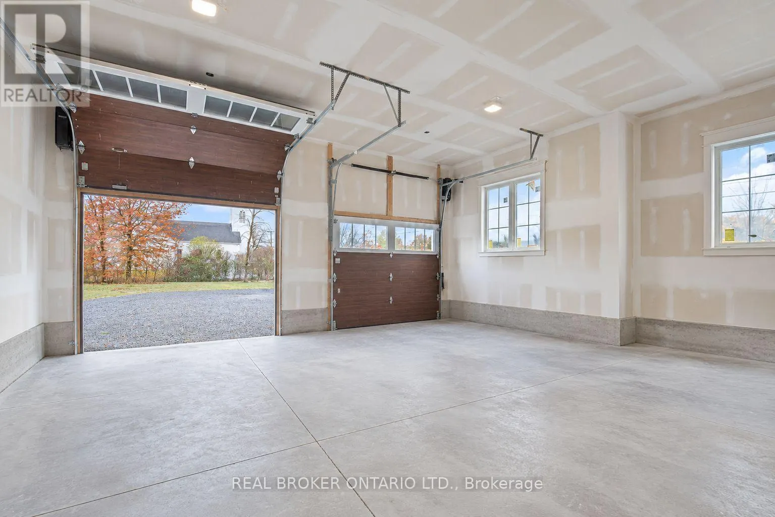 3809 NETHERBY ROAD
