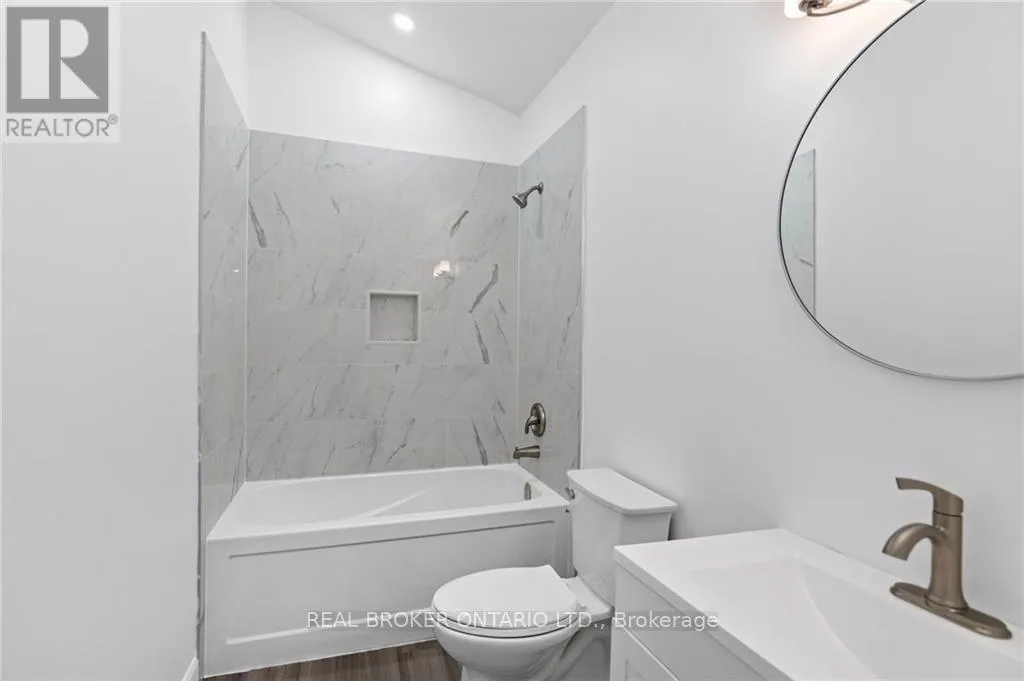 94 KING STREET W