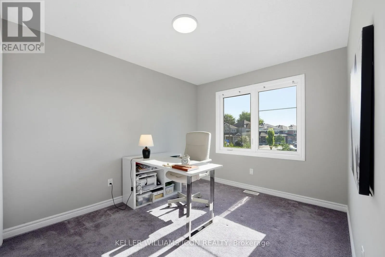 235 BANDELIER WAY